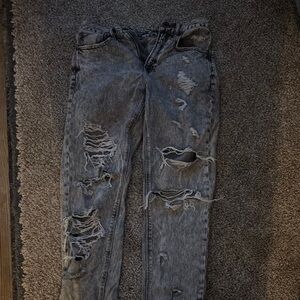 Distressed Gray Women’s Jeans